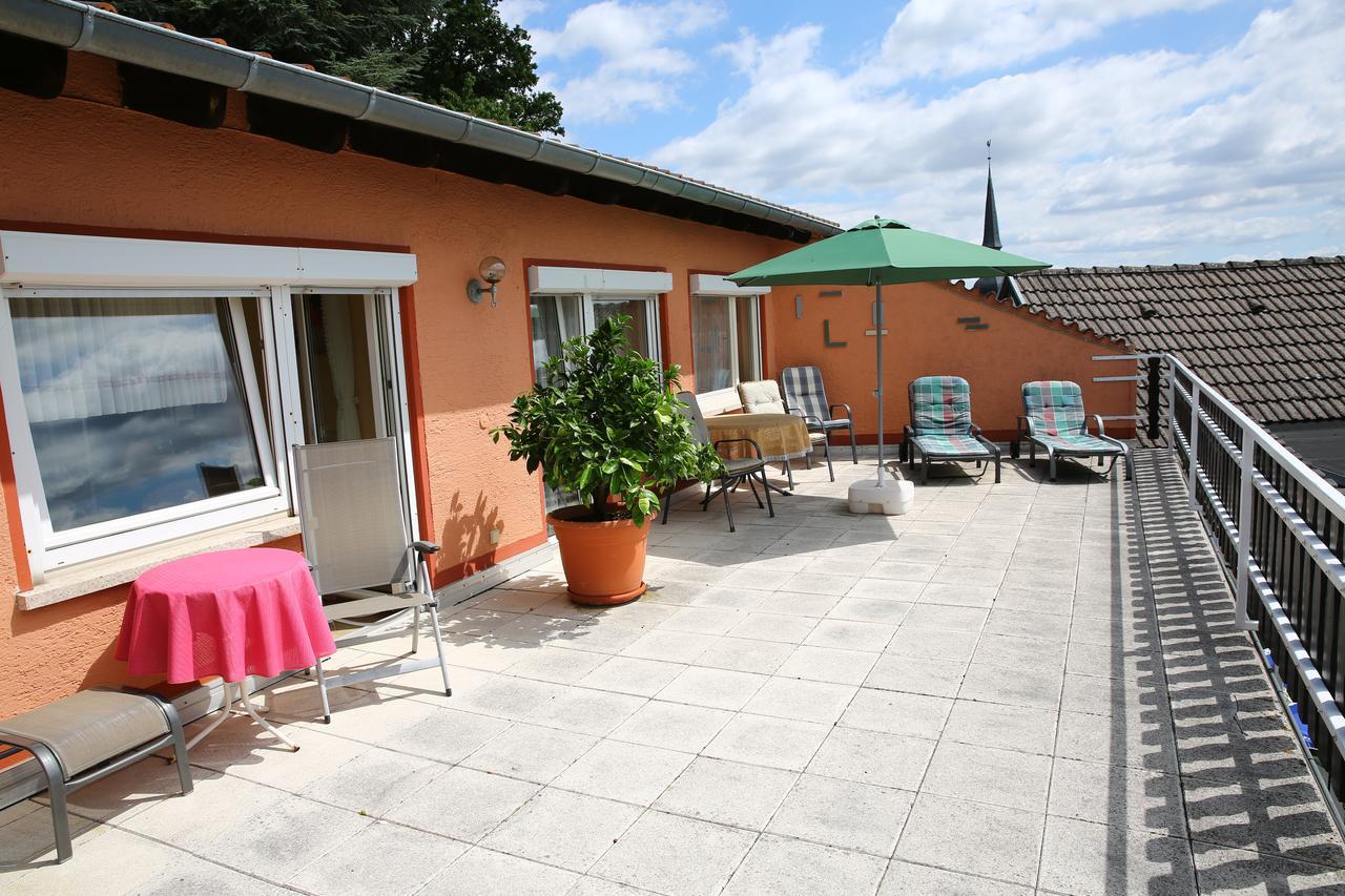 Pension Weinberg Mit Landhaus Nizza Gleisweiler ภายนอก รูปภาพ